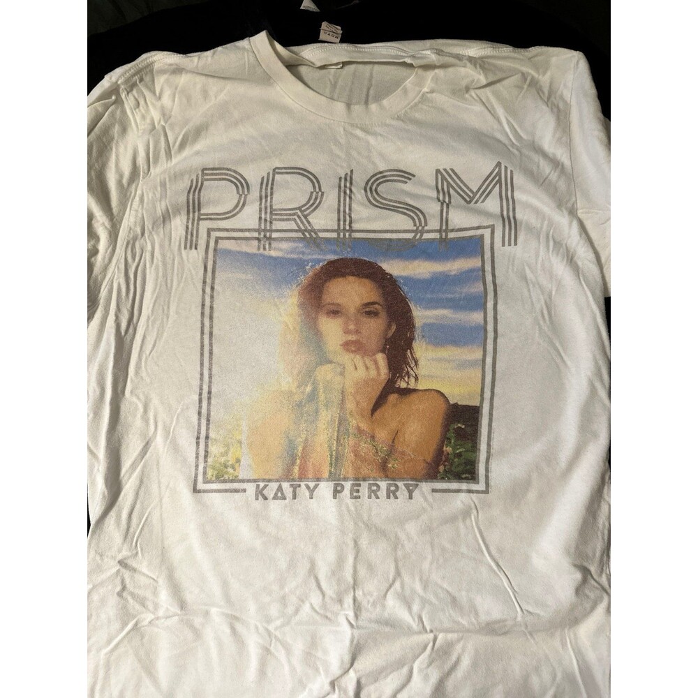 Katy Perry Prismatic tour tee